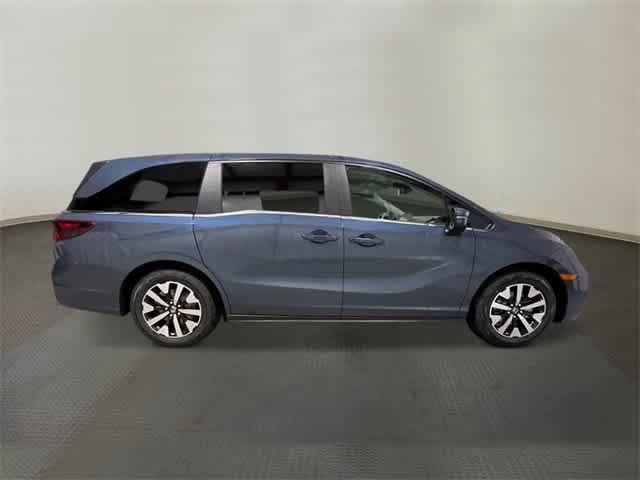 new 2026 Honda Odyssey car, priced at $44,290