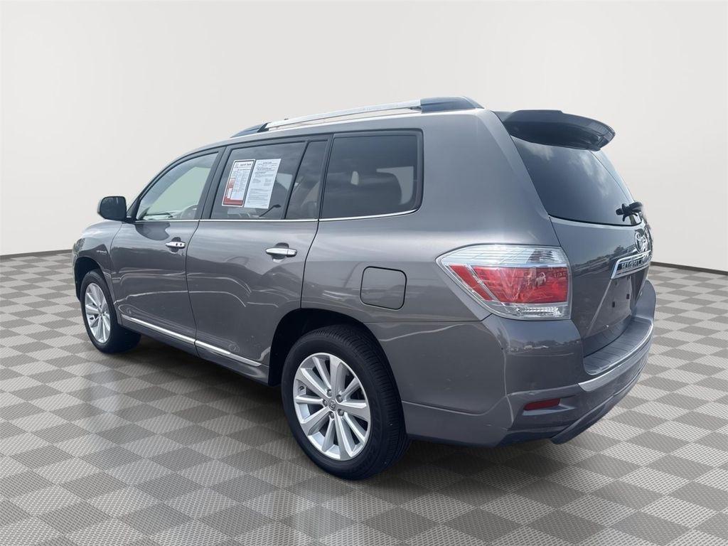 used 2011 Toyota Highlander Hybrid car, priced at $21,495