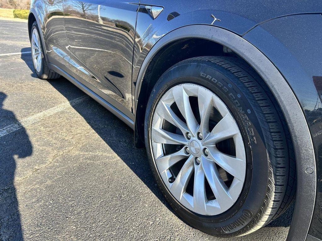 used 2020 Tesla Model X car, priced at $31,000