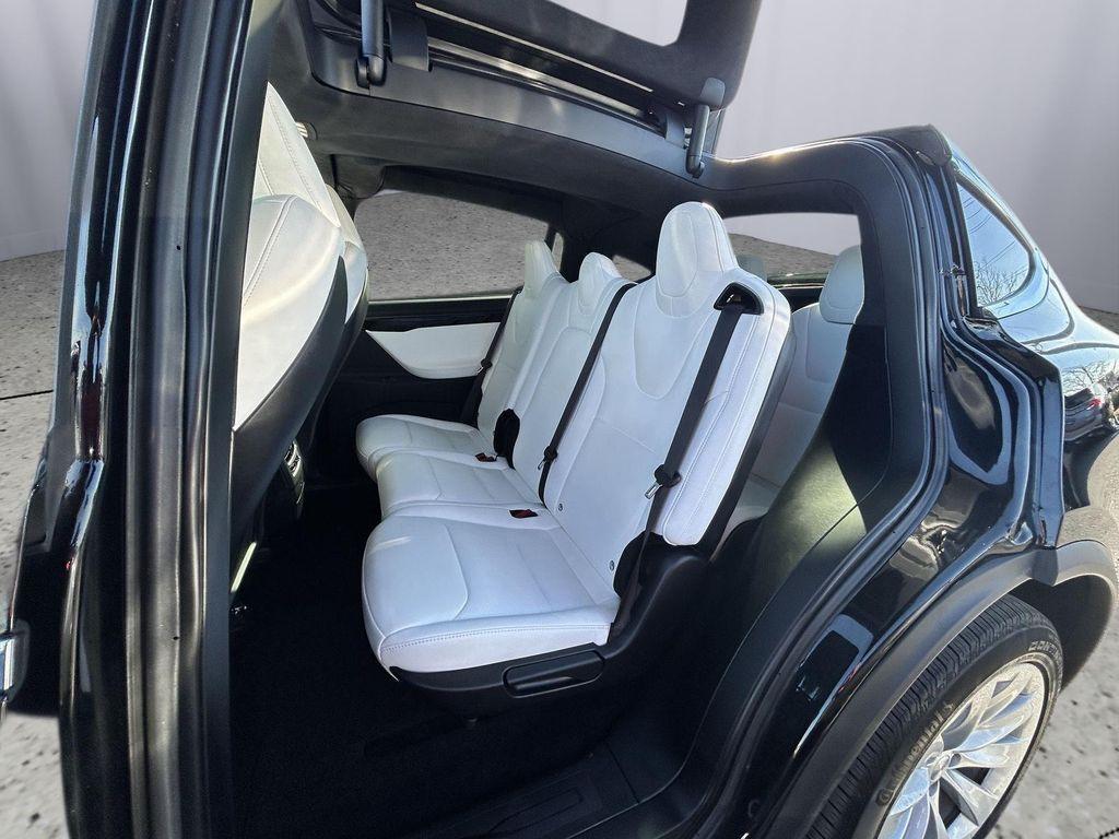 used 2020 Tesla Model X car, priced at $31,000