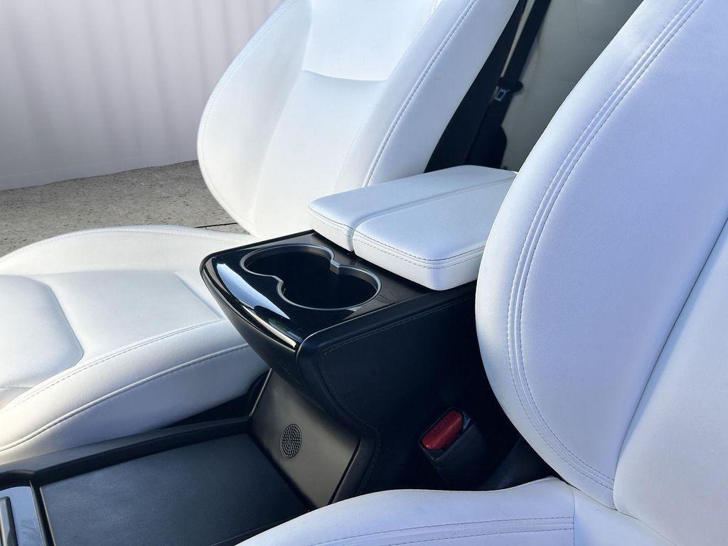 used 2020 Tesla Model X car, priced at $31,000