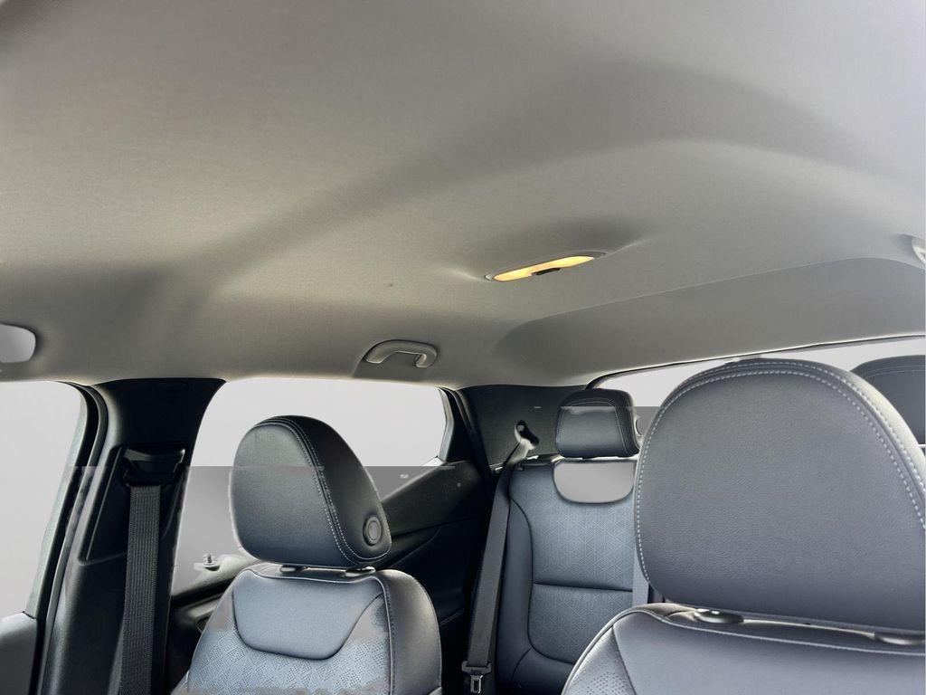 used 2022 Chevrolet Bolt EUV car, priced at $16,500