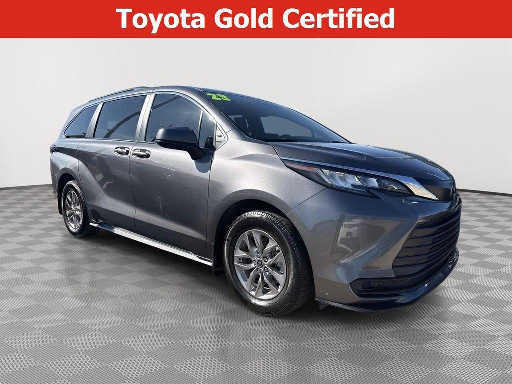 used 2023 Toyota Sienna car, priced at $34,225