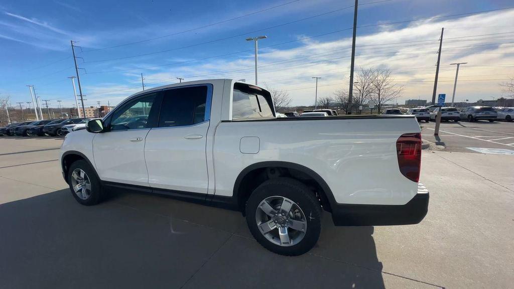 new 2025 Honda Ridgeline car, priced at $41,635