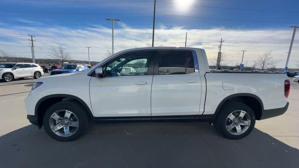 new 2025 Honda Ridgeline car, priced at $41,635