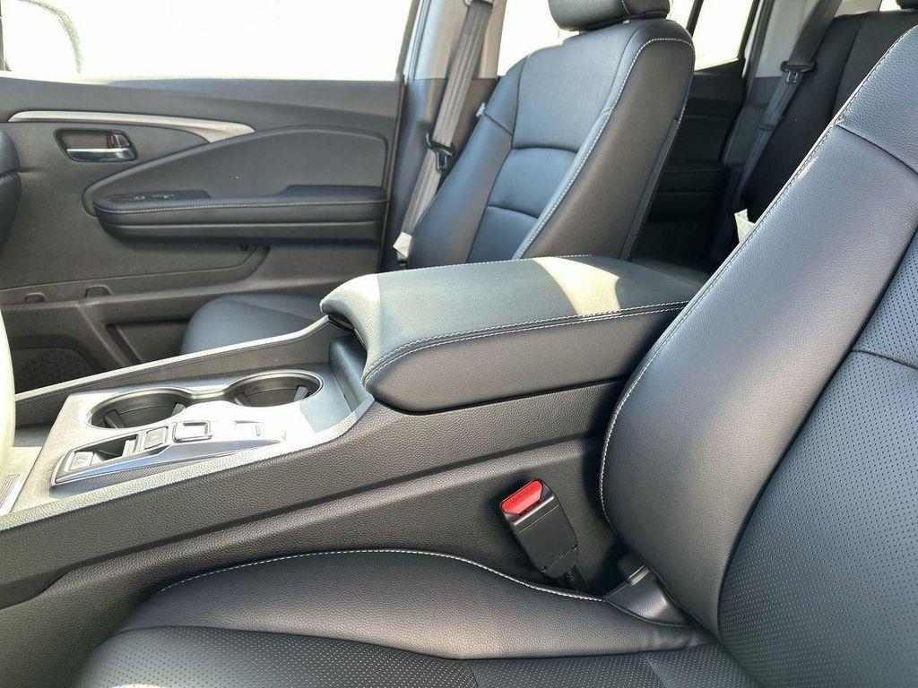 new 2025 Honda Ridgeline car, priced at $41,635