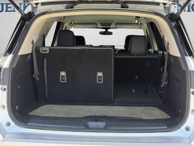 used 2022 Nissan Pathfinder car, priced at $33,867