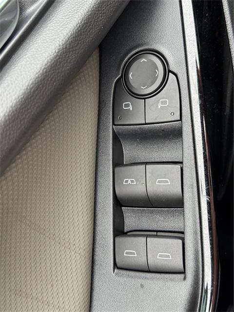 new 2026 Chevrolet Equinox car, priced at $30,275