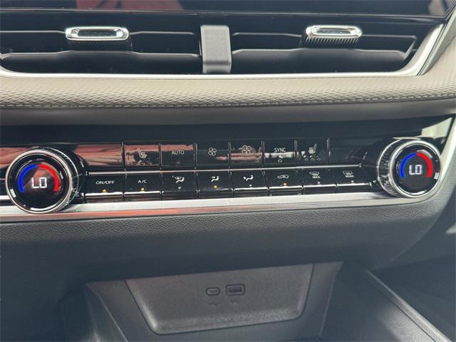 new 2026 Chevrolet Equinox car, priced at $30,275