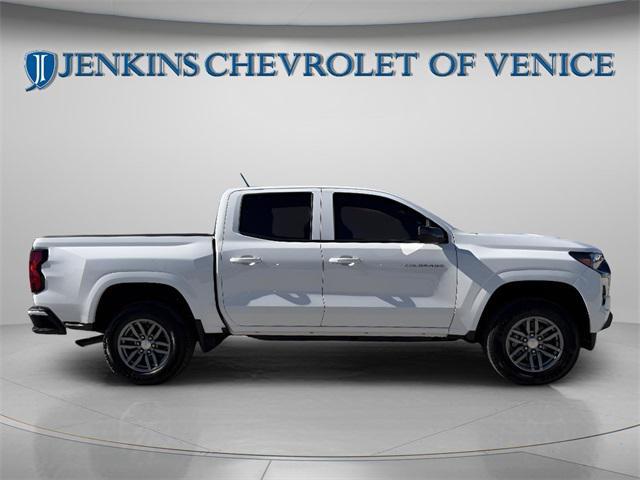 new 2025 Chevrolet Colorado car, priced at $34,298