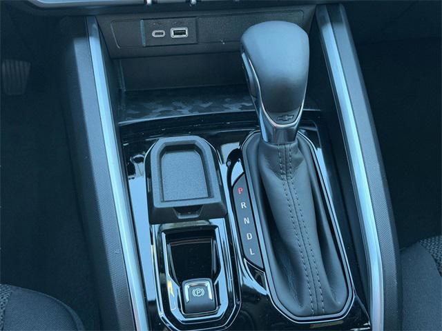 new 2025 Chevrolet Colorado car, priced at $34,298