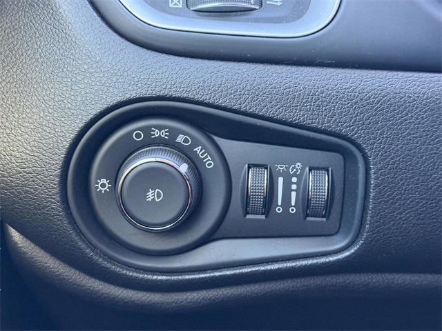 used 2018 Jeep Renegade car, priced at $9,953