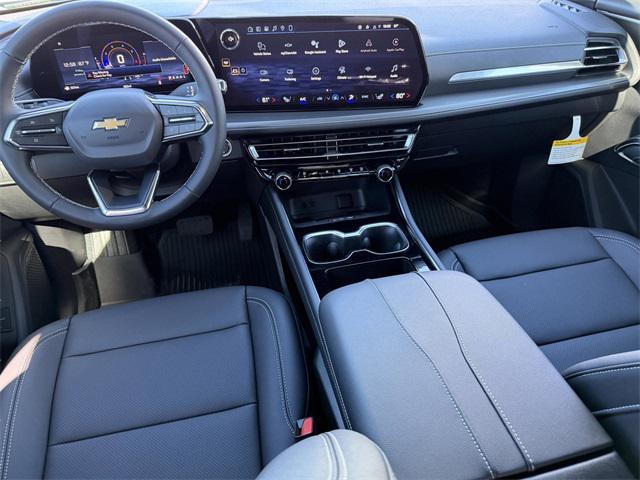 new 2026 Chevrolet Traverse car, priced at $44,994