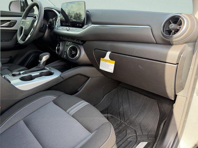 new 2026 Chevrolet Blazer car, priced at $34,080