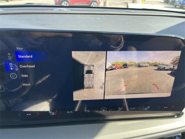 new 2026 Chevrolet Traverse car, priced at $46,125