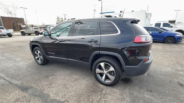 used 2020 Jeep Cherokee car, priced at $16,991