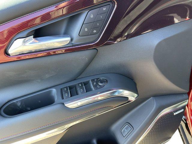 new 2026 Chevrolet Traverse car, priced at $58,815