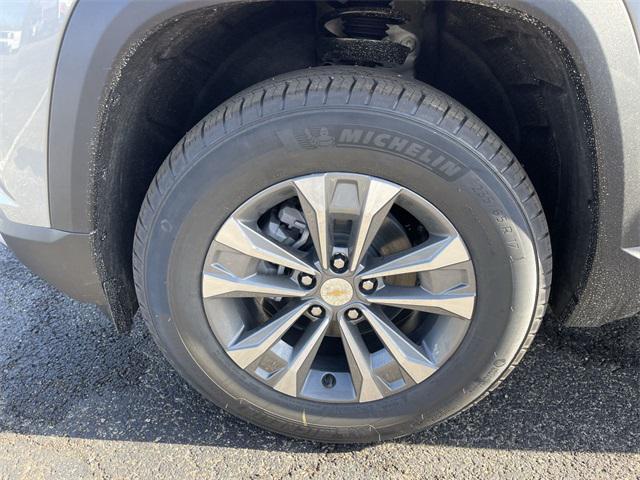 new 2026 Chevrolet Equinox car, priced at $30,320