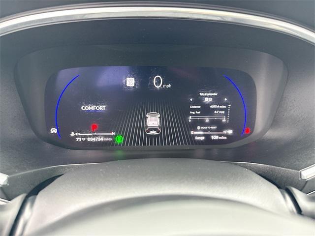 used 2023 Acura MDX car, priced at $39,995