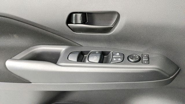 new 2025 Nissan Kicks car, priced at $19,277