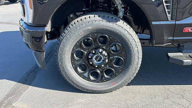 new 2025 Ford F-250 car, priced at $90,885