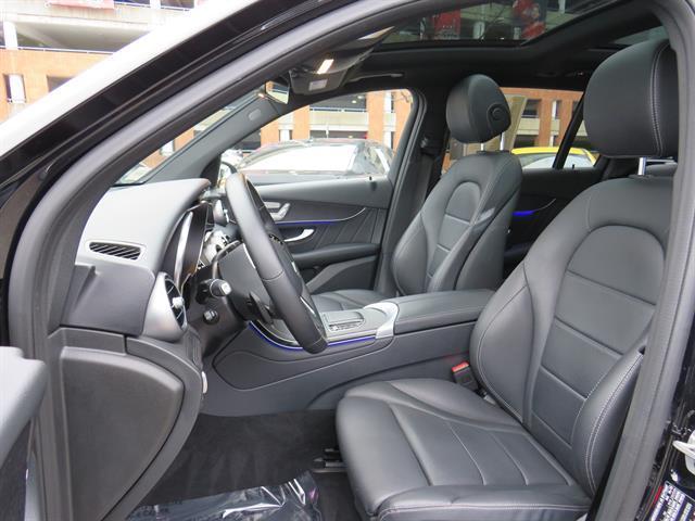 used 2022 Mercedes-Benz GLC 300 car, priced at $35,995