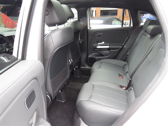 used 2025 Mercedes-Benz GLA 250 car, priced at $36,995