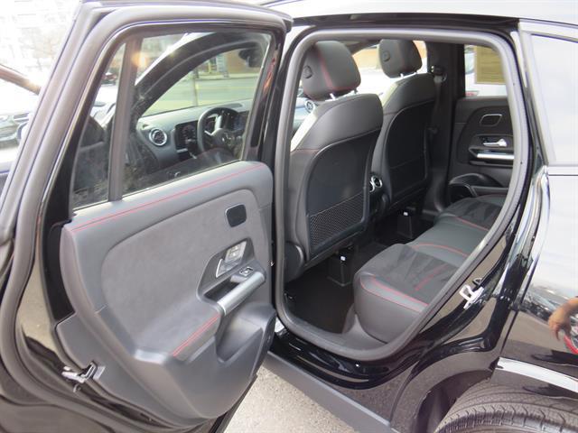 used 2025 Mercedes-Benz GLA 250 car, priced at $41,995