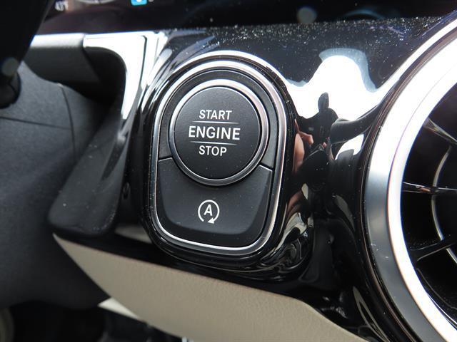 used 2025 Mercedes-Benz GLA 250 car, priced at $34,495