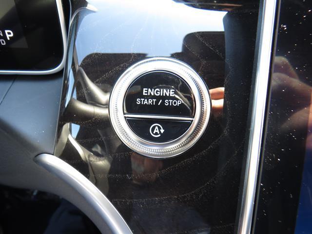 used 2023 Mercedes-Benz GLC 300 car, priced at $37,995