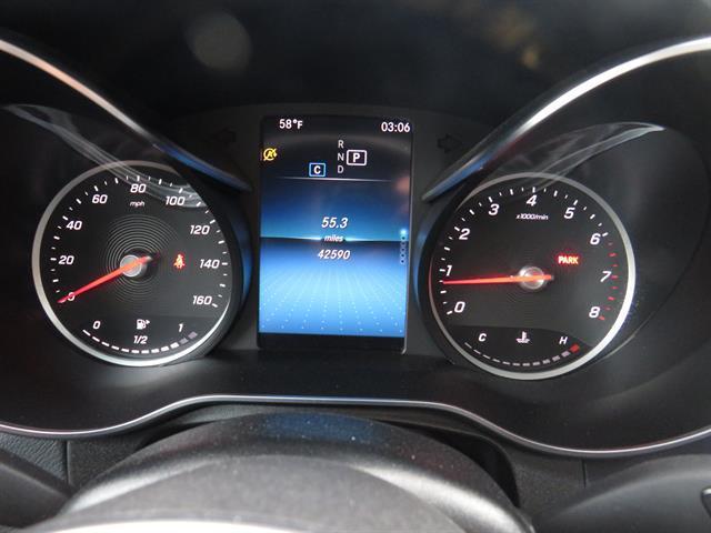 used 2022 Mercedes-Benz GLC 300 car, priced at $39,995