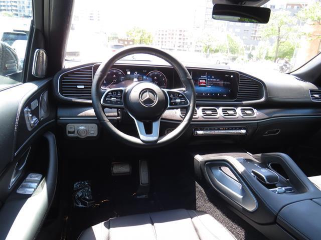 used 2022 Mercedes-Benz Maybach GLS 600 car, priced at $120,990
