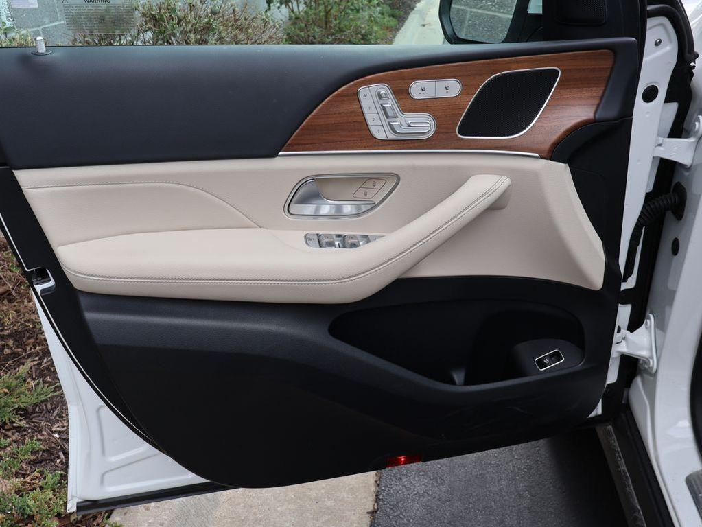 used 2026 Mercedes-Benz GLE 350 car, priced at $59,990