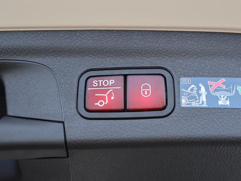 new 2026 Mercedes-Benz GLE 350 car, priced at $77,390