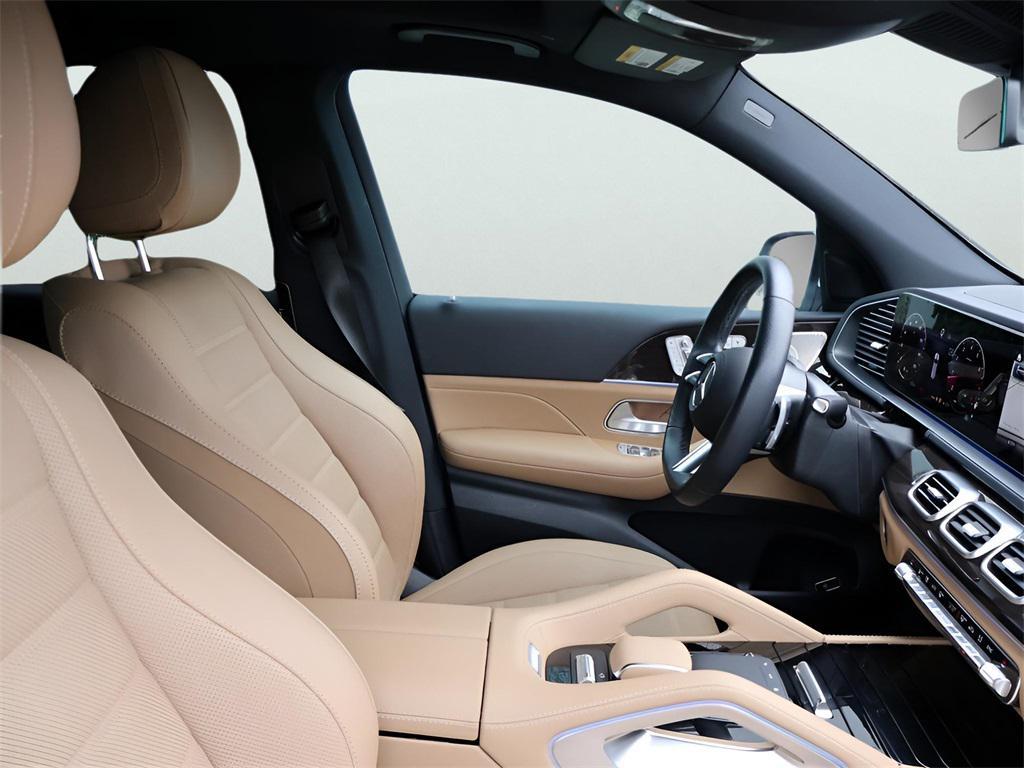 used 2025 Mercedes-Benz GLS 580 car, priced at $103,990