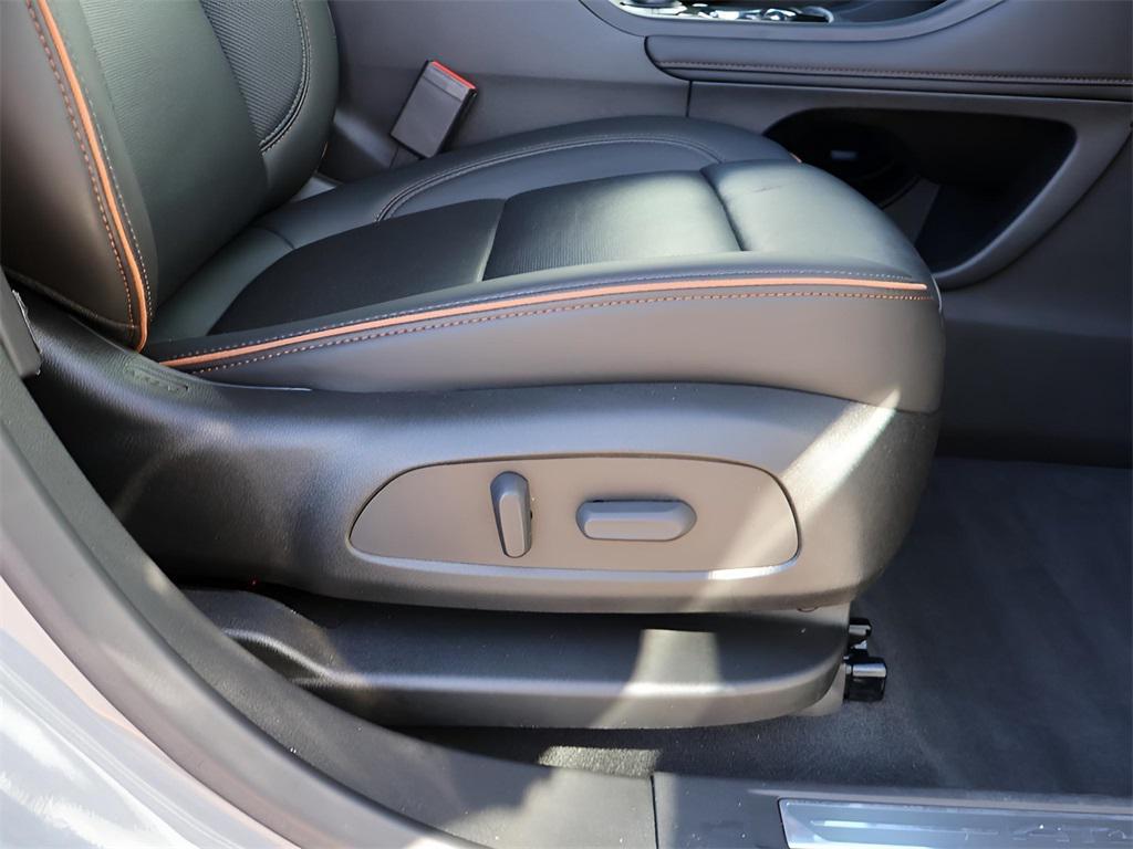 used 2022 GMC Acadia car, priced at $32,413