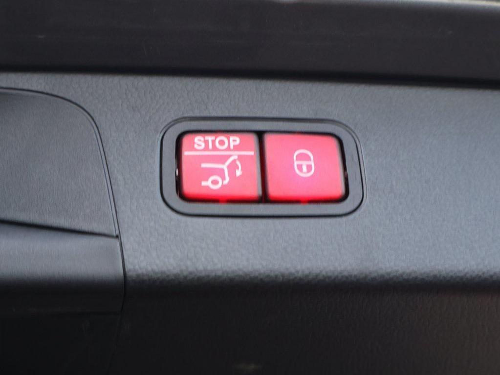 used 2018 Mercedes-Benz GLC 300 car, priced at $19,990