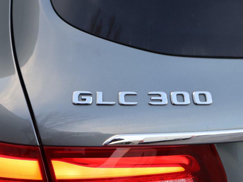 used 2018 Mercedes-Benz GLC 300 car, priced at $19,990