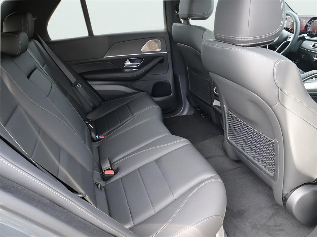 new 2026 Mercedes-Benz GLE 450 car, priced at $79,100