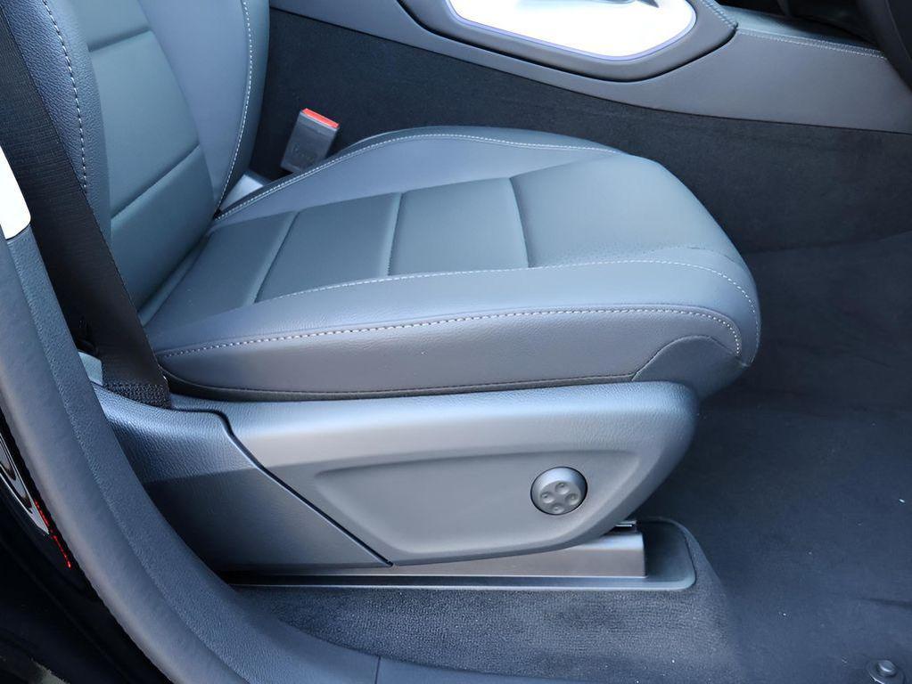 new 2026 Mercedes-Benz GLE 450 car, priced at $80,750