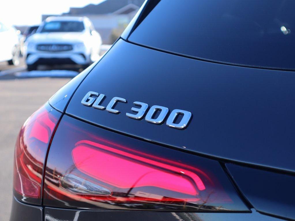 new 2026 Mercedes-Benz GLC 300 car, priced at $62,120