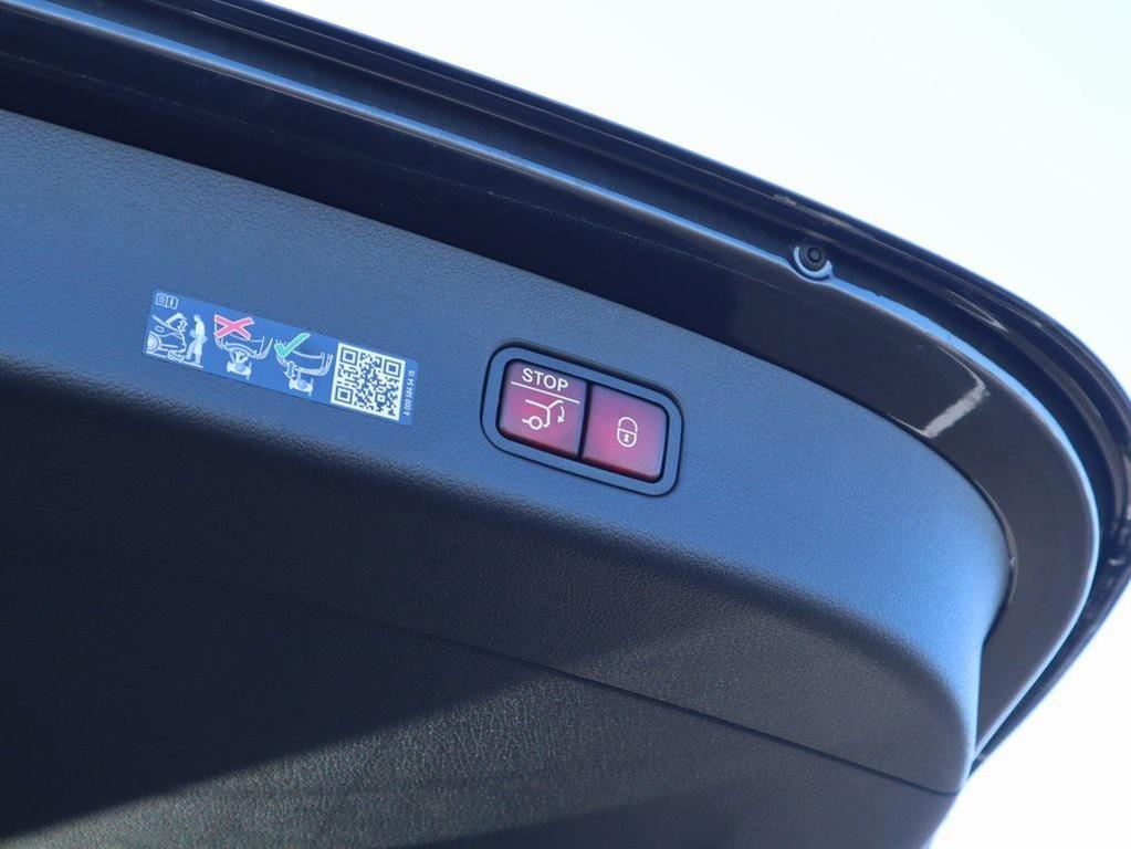 new 2026 Mercedes-Benz GLC 300 car, priced at $62,120