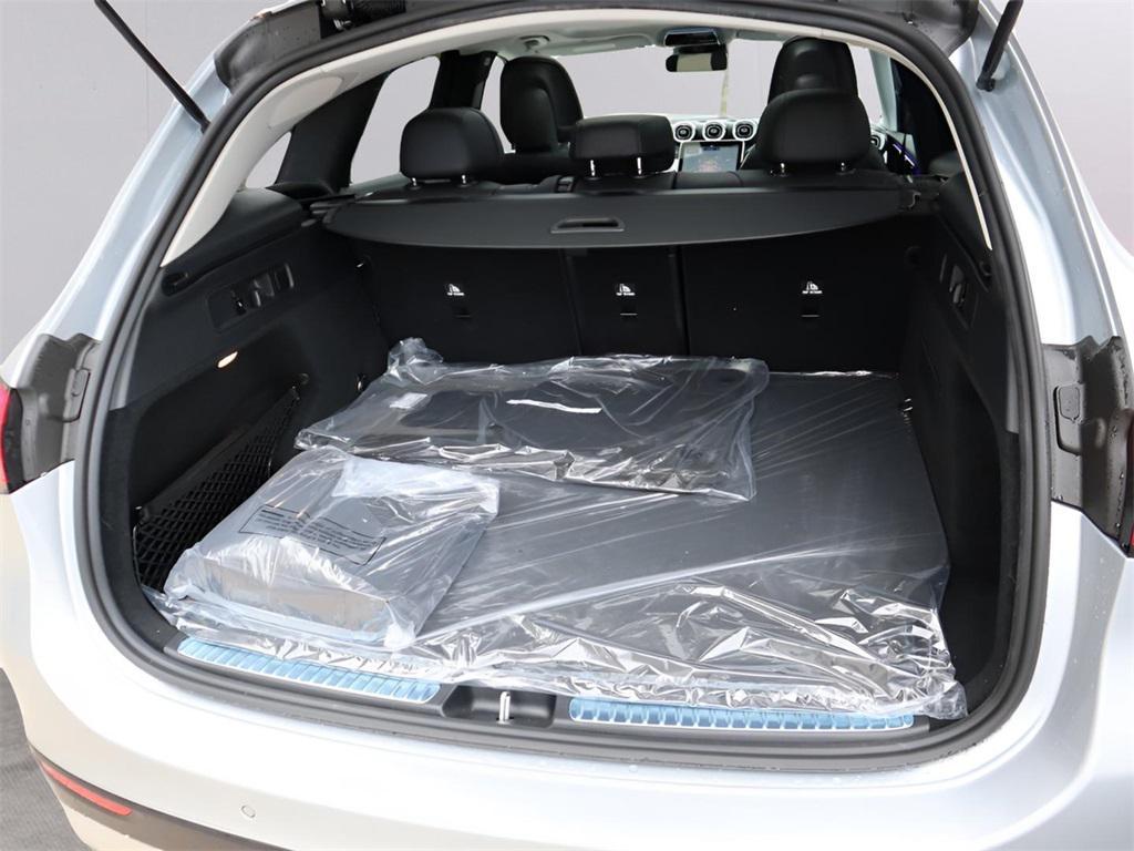 new 2025 Mercedes-Benz GLC 350e car, priced at $67,220