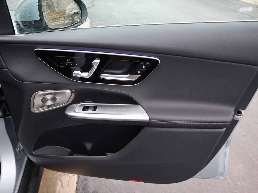 new 2025 Mercedes-Benz GLC 350e car, priced at $67,220