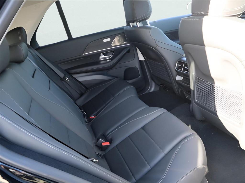 new 2026 Mercedes-Benz GLE 450 car, priced at $80,750