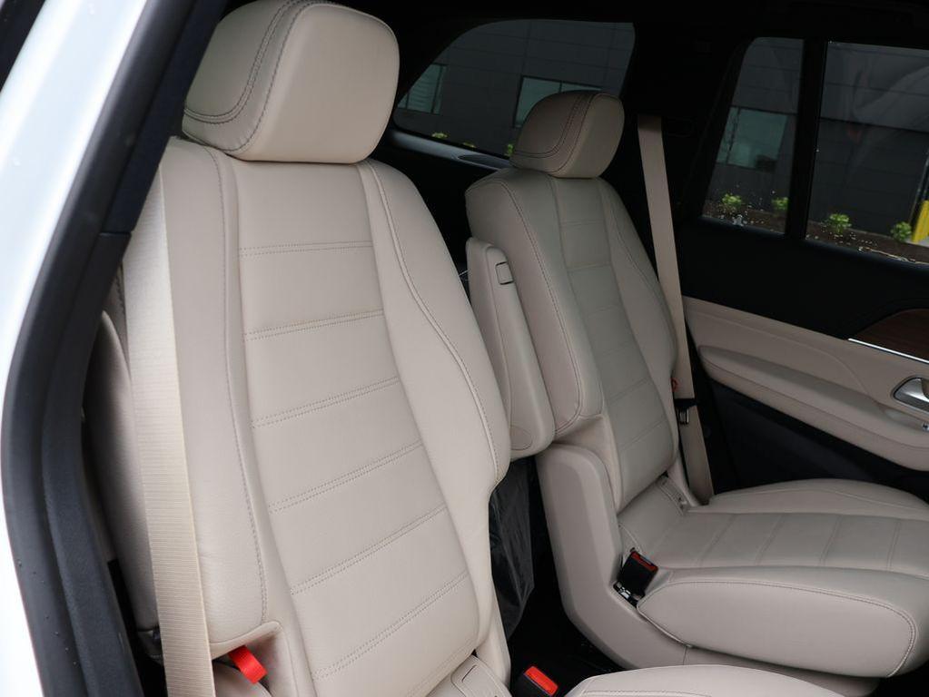 new 2026 Mercedes-Benz GLS 450 car, priced at $106,235