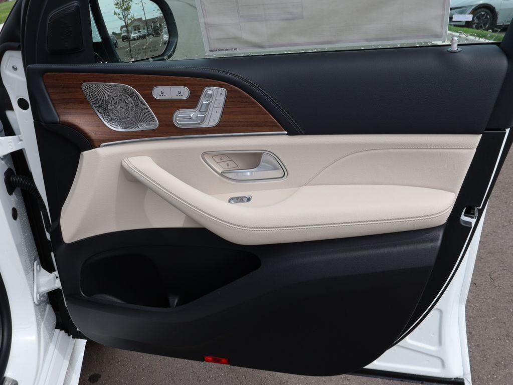 new 2026 Mercedes-Benz GLS 450 car, priced at $106,235