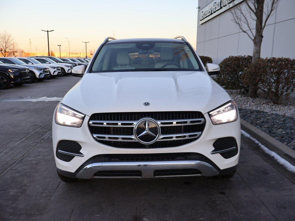 used 2024 Mercedes-Benz GLE 450 car, priced at $65,990