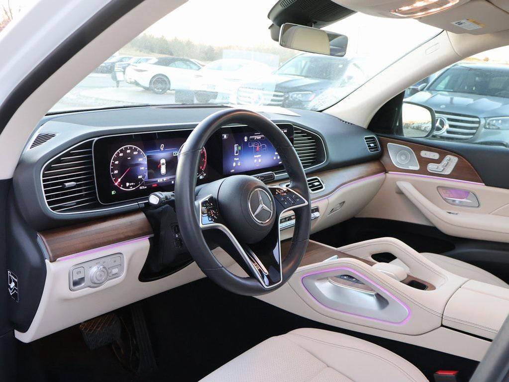used 2024 Mercedes-Benz GLE 450 car, priced at $65,990