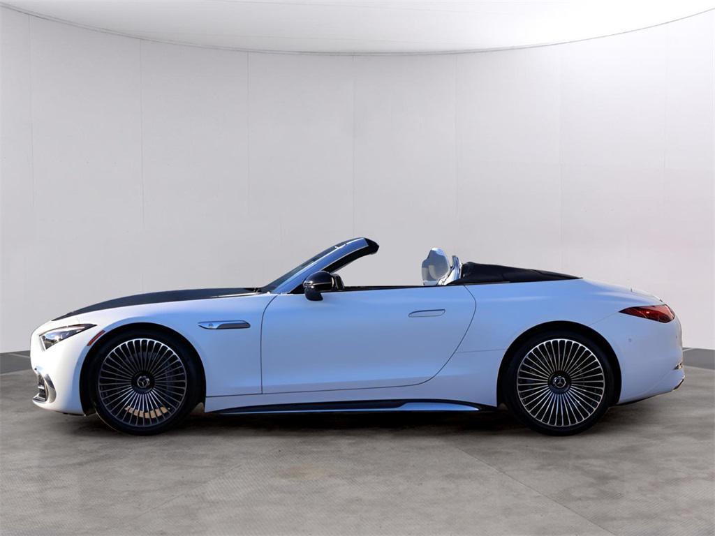 new 2026 Mercedes-Benz Maybach SL 680 Monogram Series car, priced at $232,685